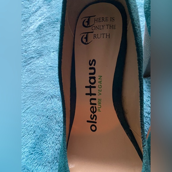 olsen Haus Vegan heels - Picture 2 of 5